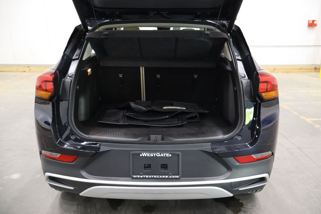 Vehicle image 11 of 38