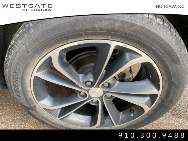 Vehicle image 19 of 20