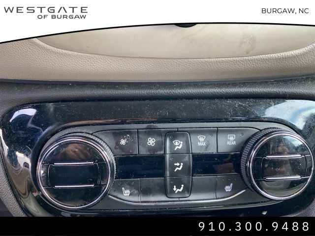 Vehicle image 9 of 20