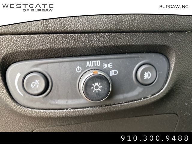 Vehicle image 16 of 20