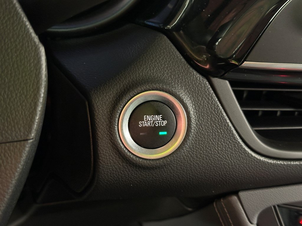 Vehicle image 34 of 37