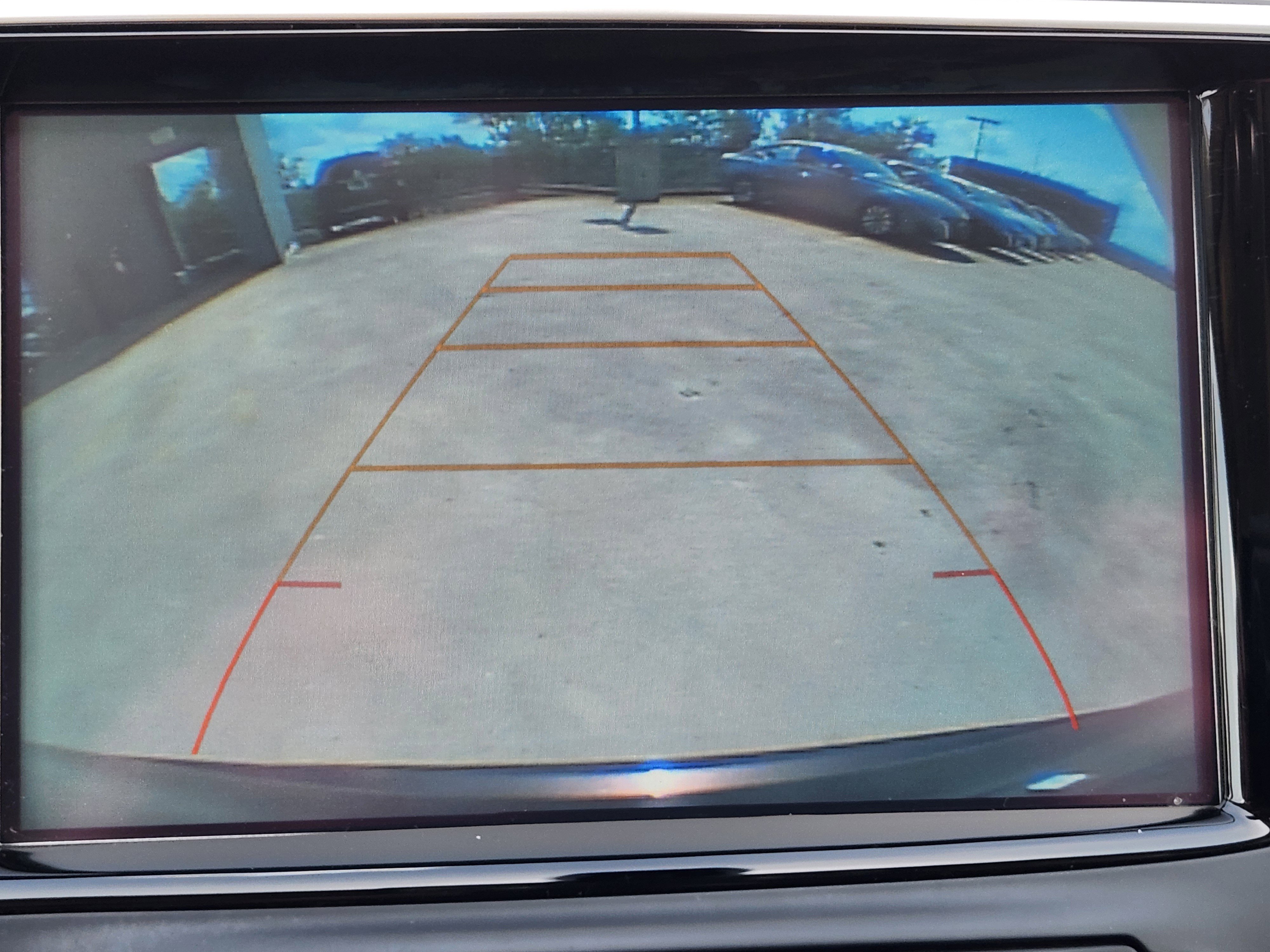 Vehicle image 14 of 23
