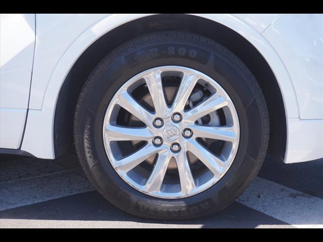 Vehicle image 23 of 29