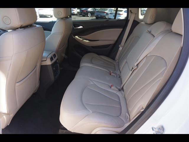 Vehicle image 18 of 29