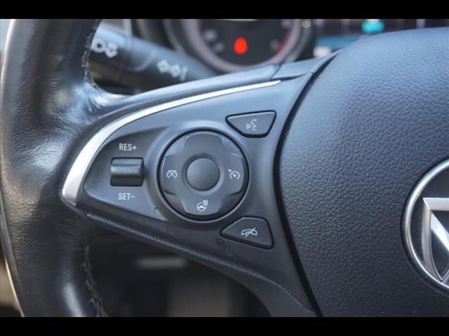 Vehicle image 27 of 29