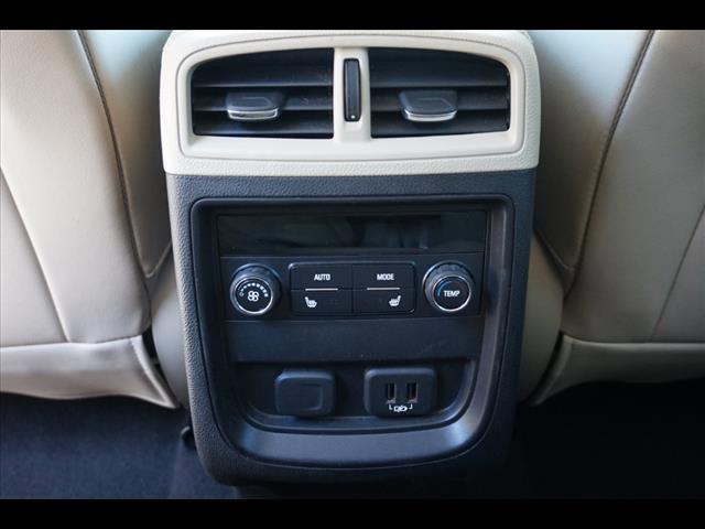 Vehicle image 19 of 29