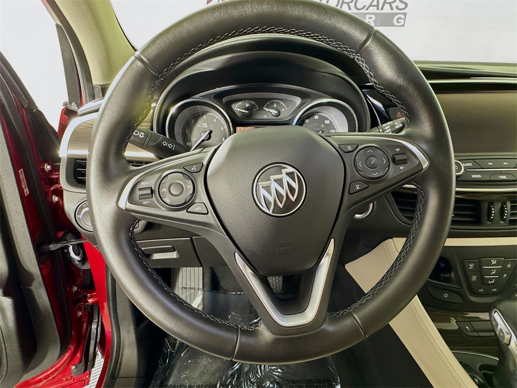 Vehicle image 11 of 30