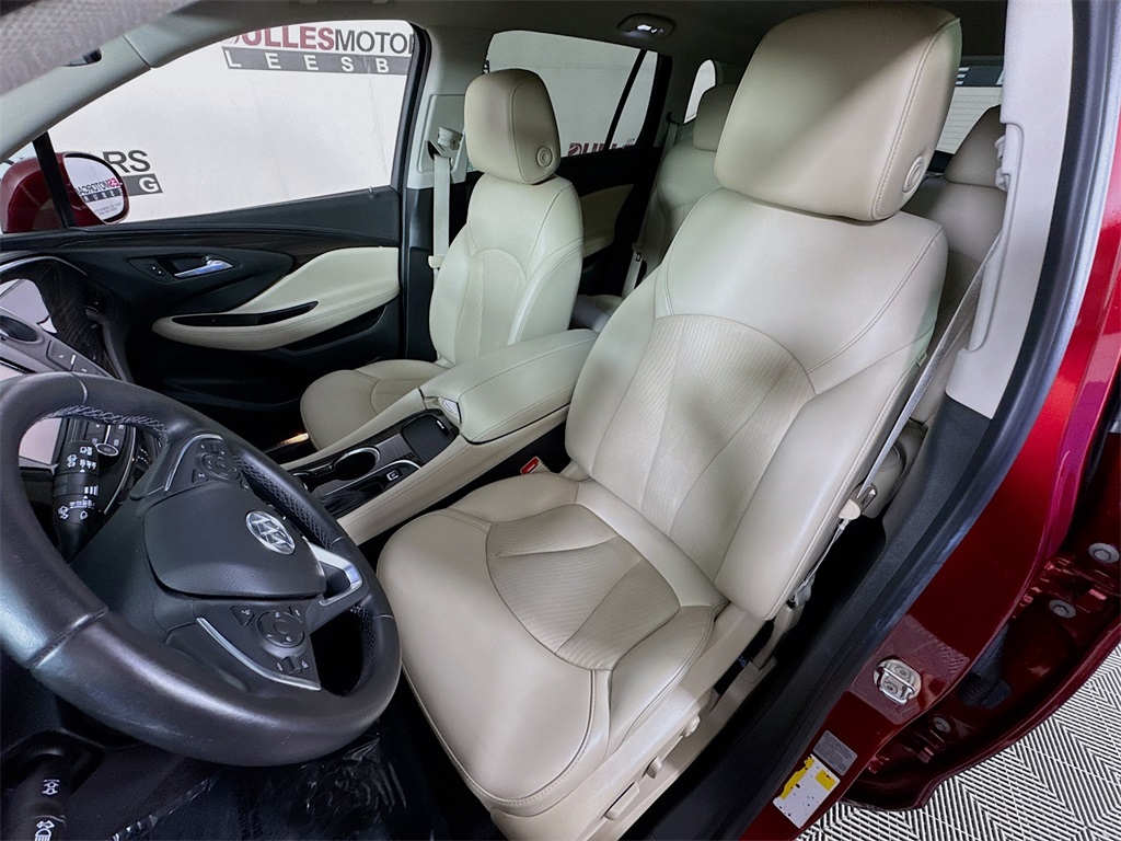 Vehicle image 20 of 30