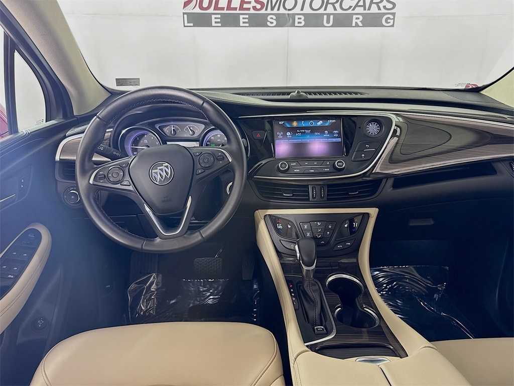 Vehicle image 21 of 30