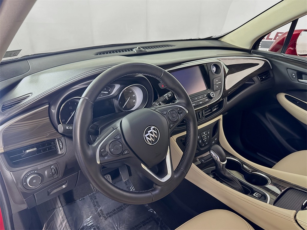 Vehicle image 9 of 30