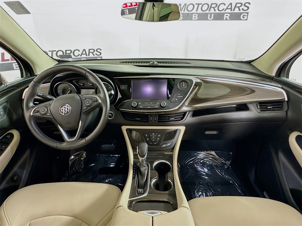 Vehicle image 27 of 30