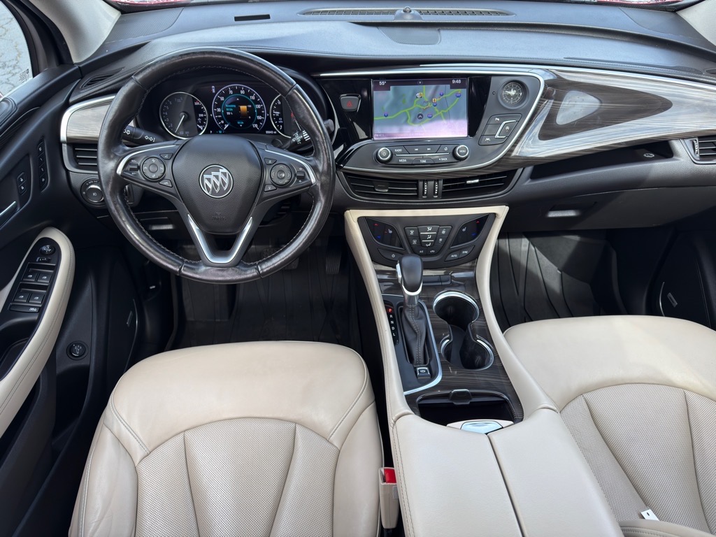 Vehicle image 18 of 32