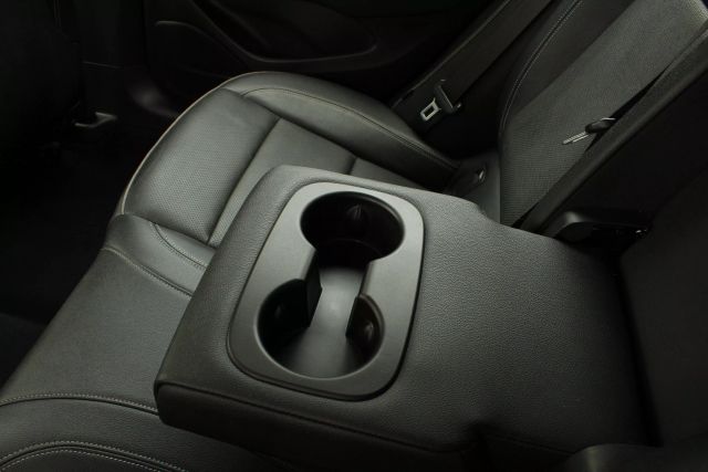 Vehicle image 24 of 47