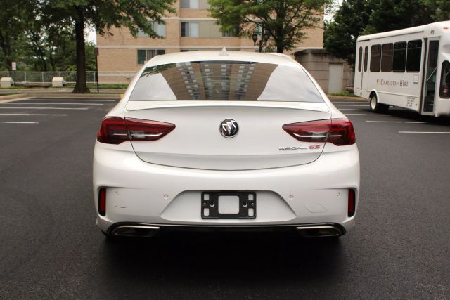 Vehicle image 6 of 47