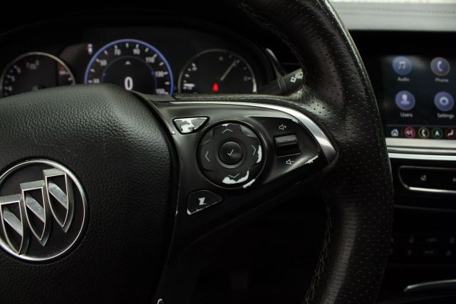 Vehicle image 39 of 47
