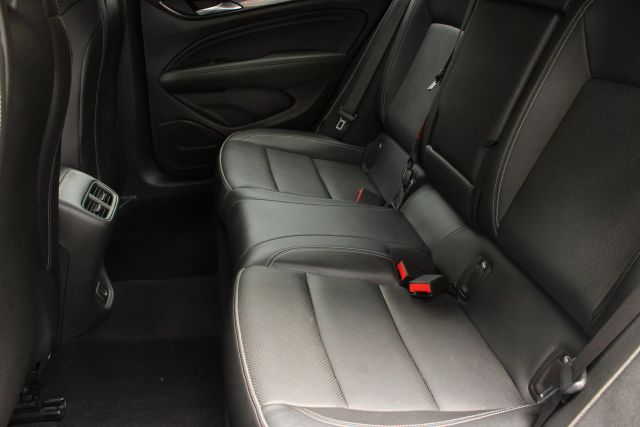 Vehicle image 23 of 47