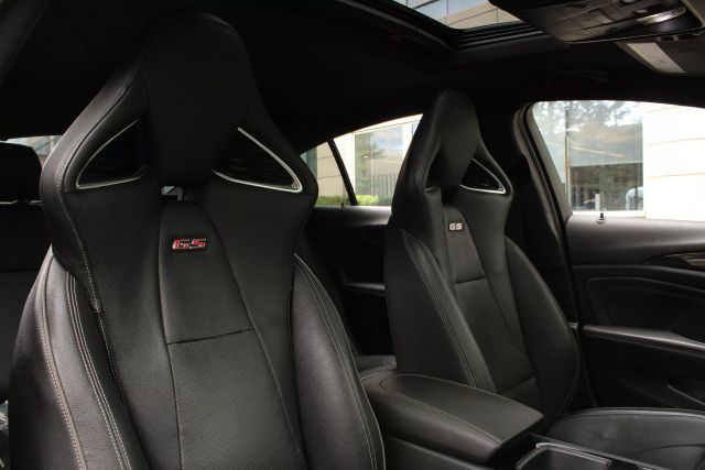 Vehicle image 36 of 47