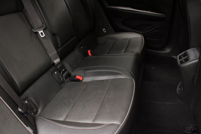 Vehicle image 31 of 47