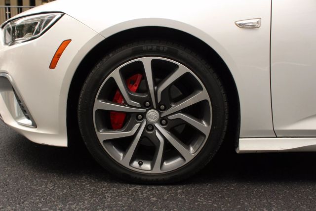 Vehicle image 13 of 47