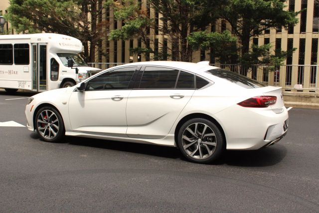 Vehicle image 7 of 47