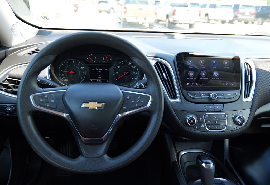 2020 Chevrolet Malibu LT Image 15 of 23