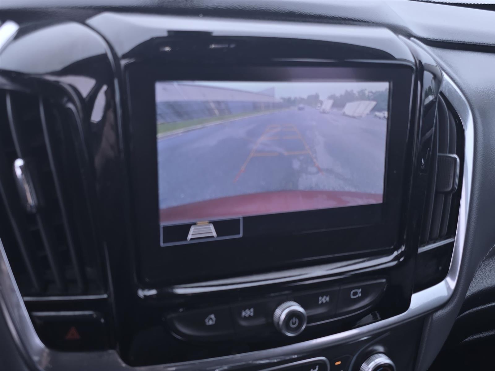 Vehicle image 14 of 34