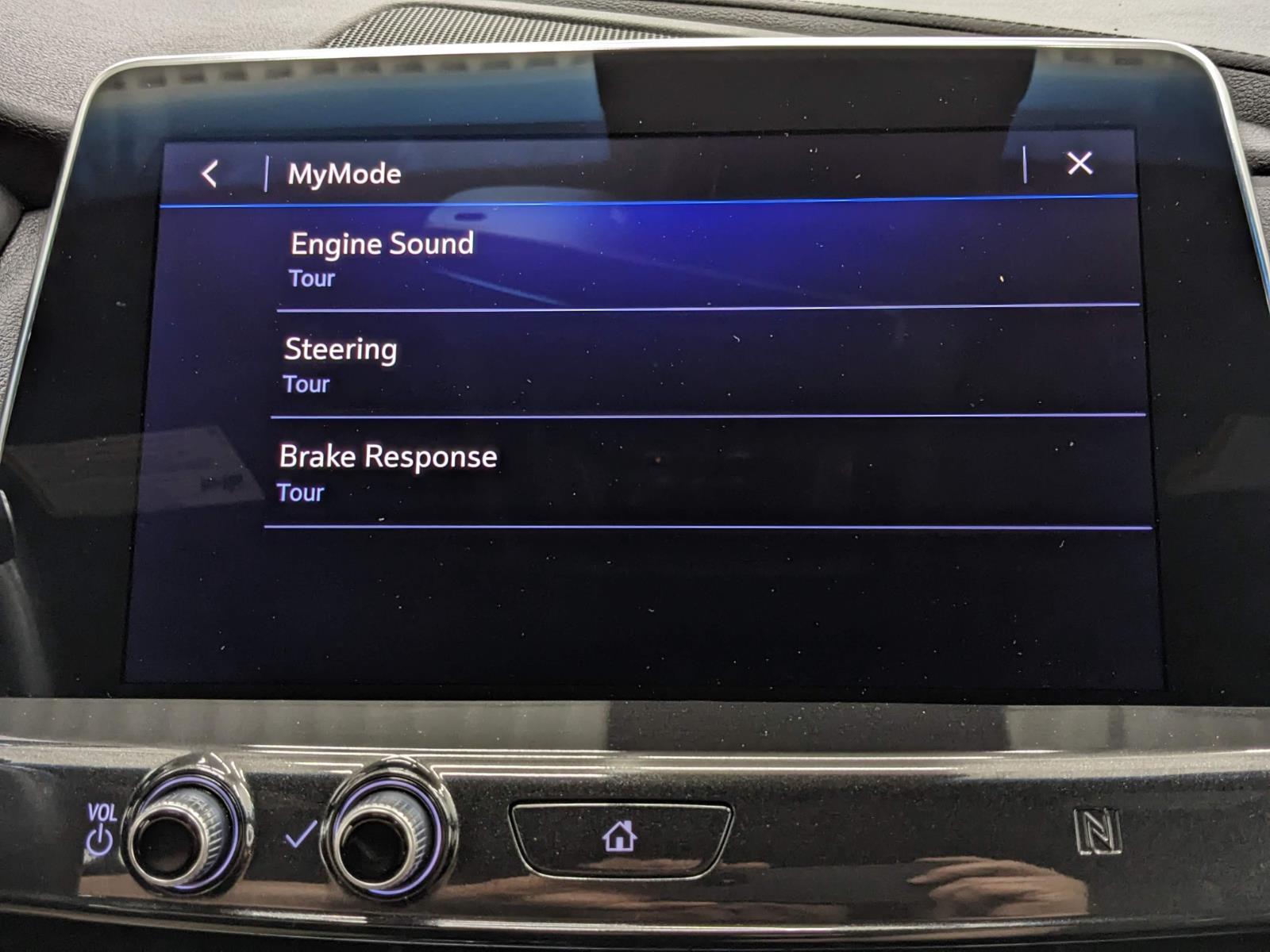 Vehicle image 21 of 36