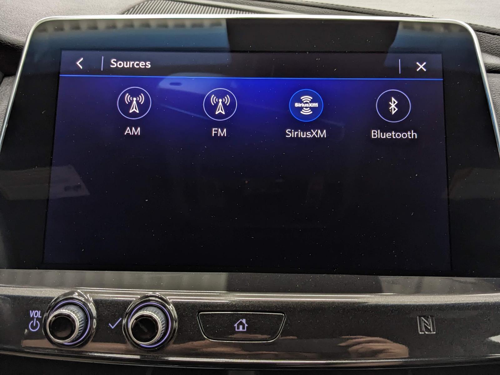 Vehicle image 26 of 36