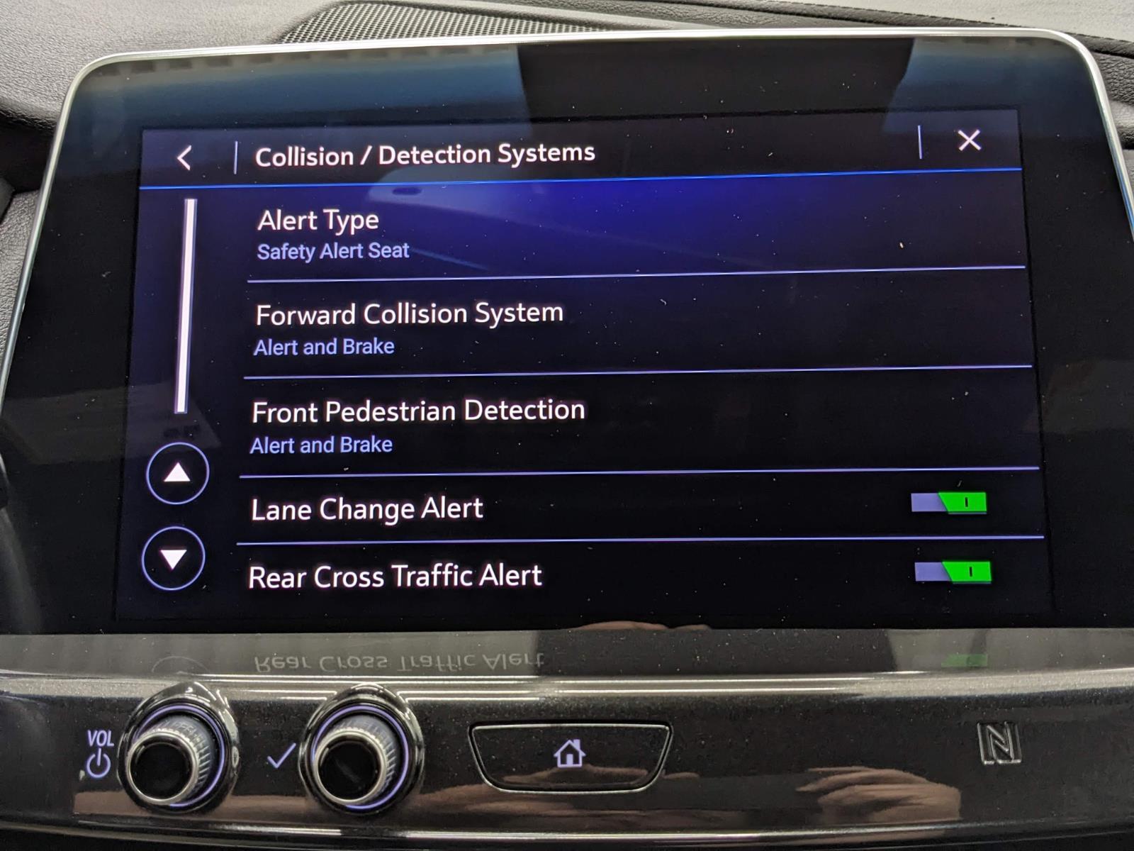 Vehicle image 23 of 36
