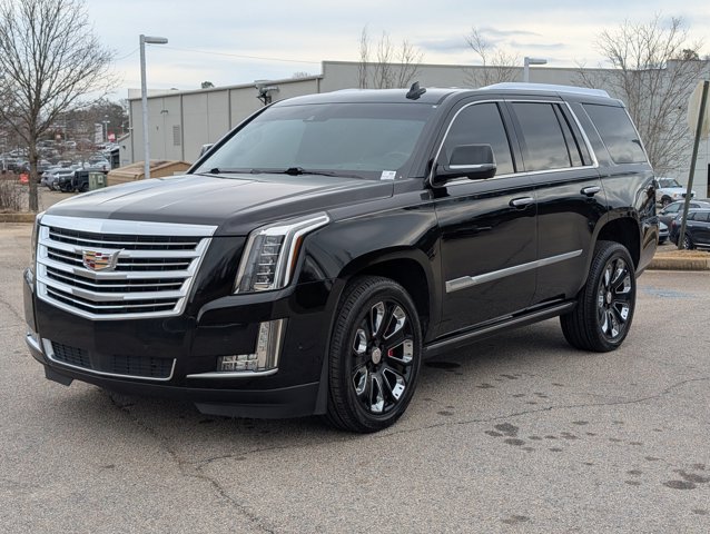 2020 Cadillac Escalade Platinum Image 1 of 30