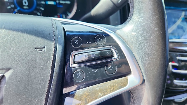 Vehicle image 31 of 35