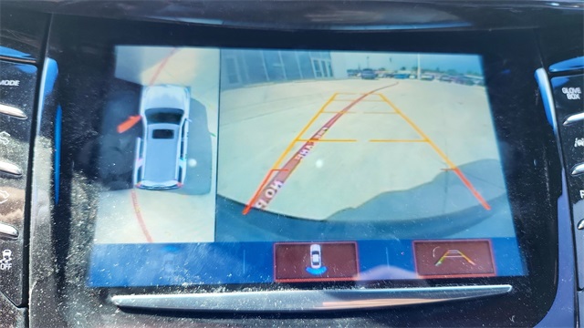 Vehicle image 17 of 35