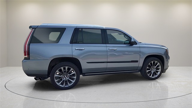 Vehicle image 4 of 35