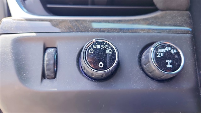 Vehicle image 29 of 35