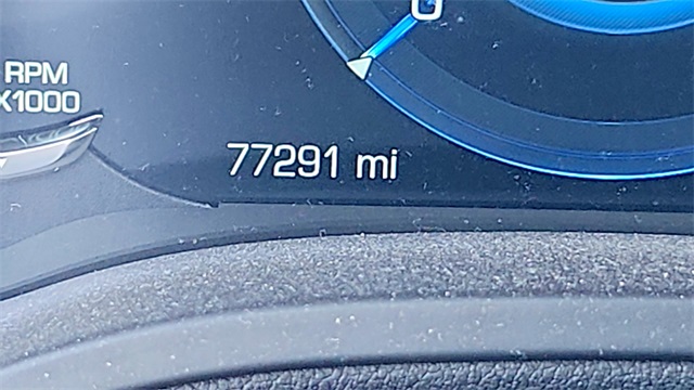 Vehicle image 13 of 35