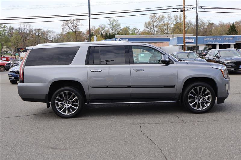 Vehicle image 7 of 45