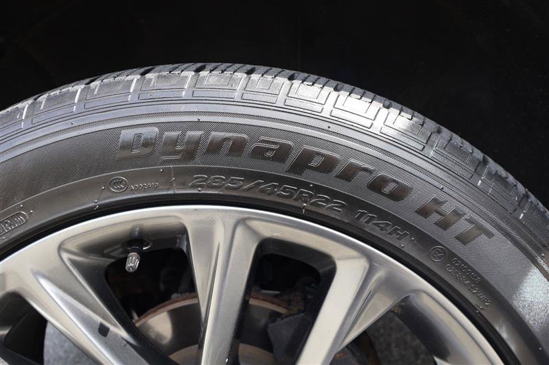 Vehicle image 40 of 45
