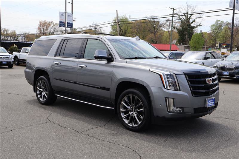 Vehicle image 6 of 45
