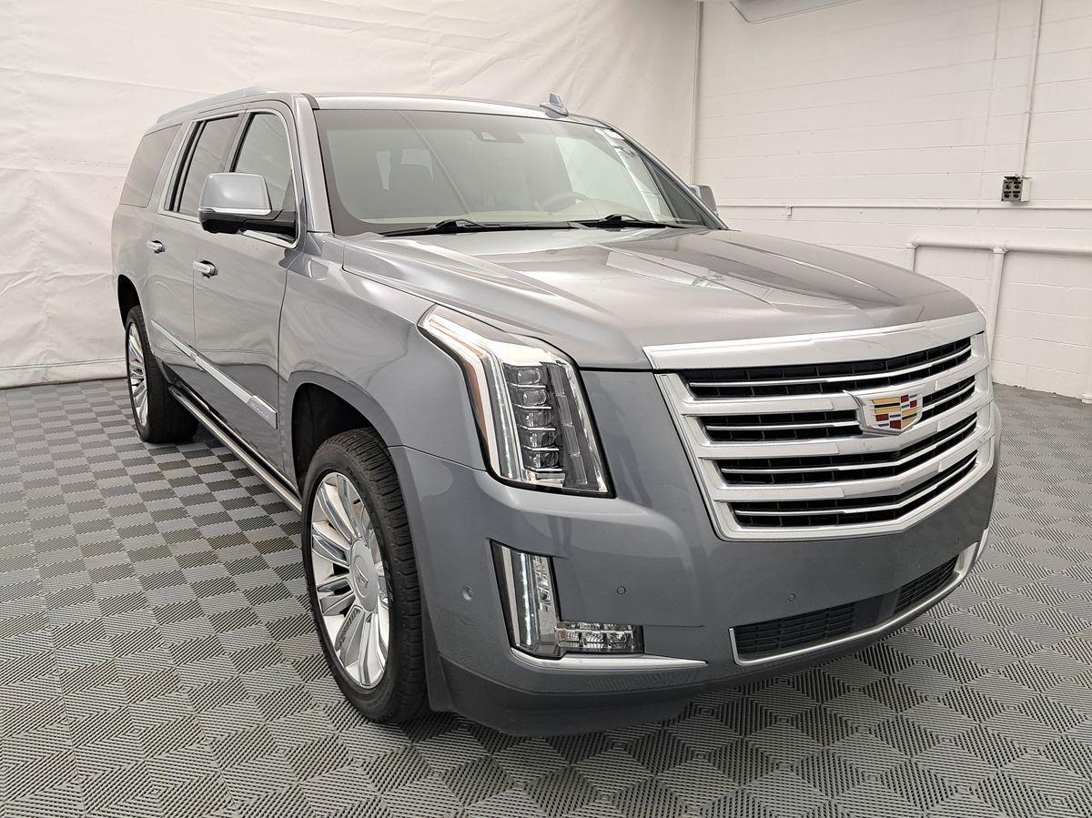 Vehicle image 3 of 57