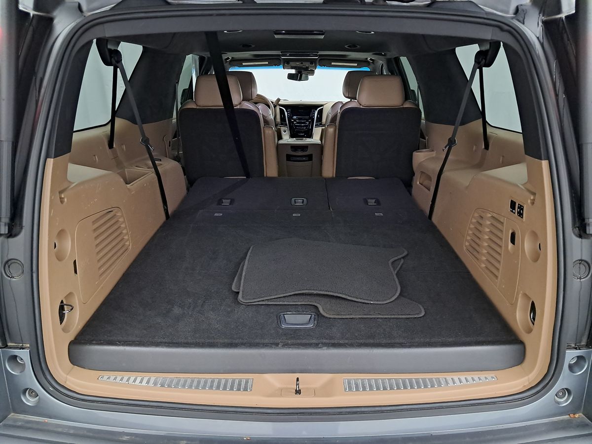 Vehicle image 50 of 57