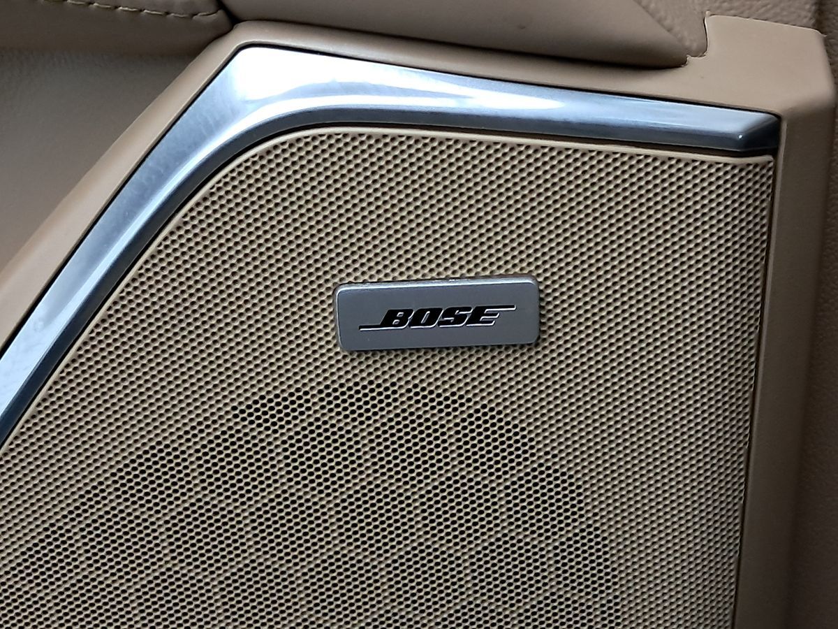 Vehicle image 23 of 57