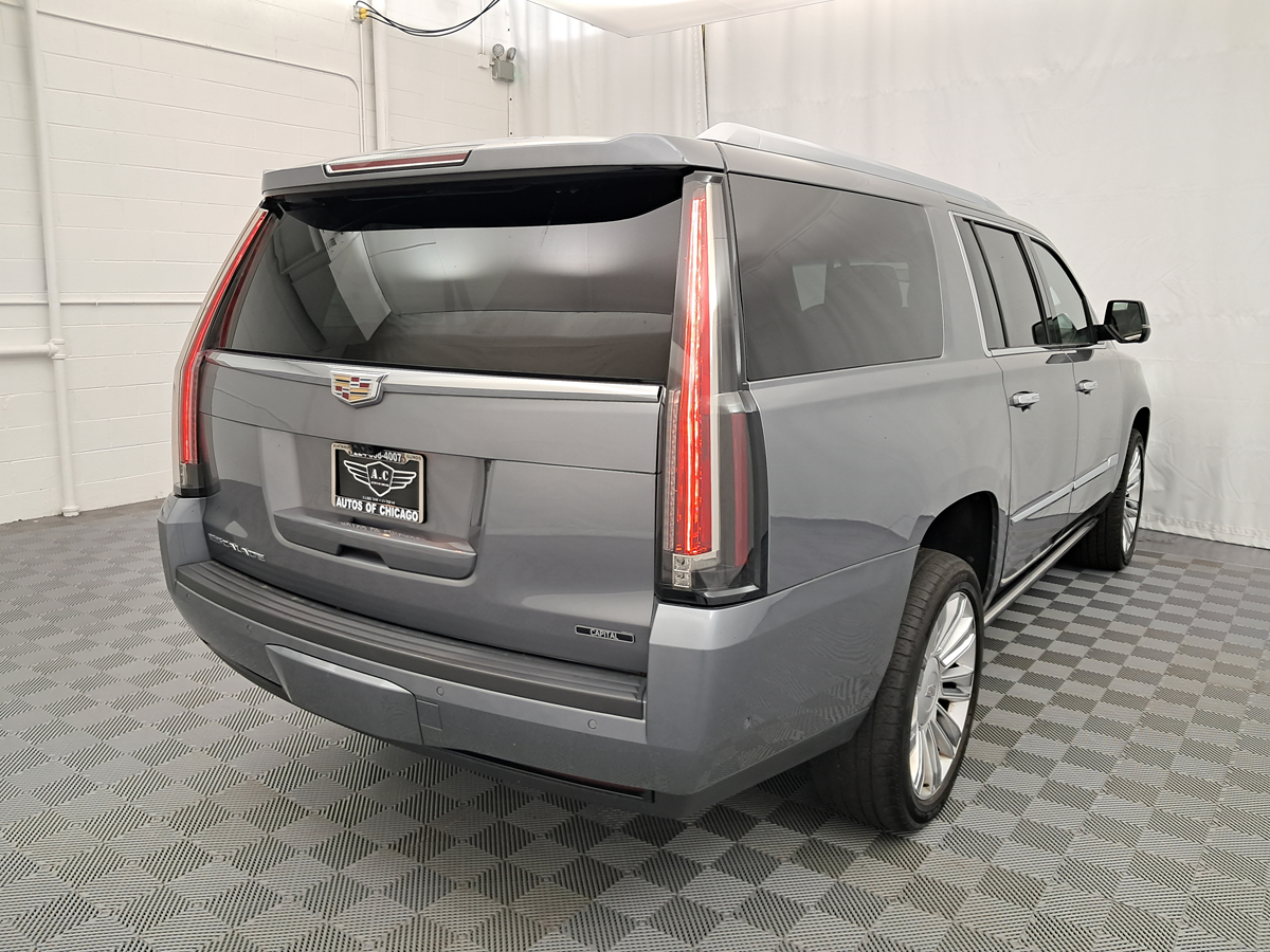 Vehicle image 4 of 57