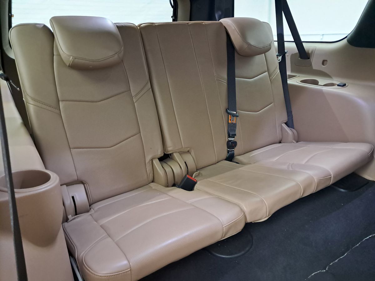 Vehicle image 45 of 57