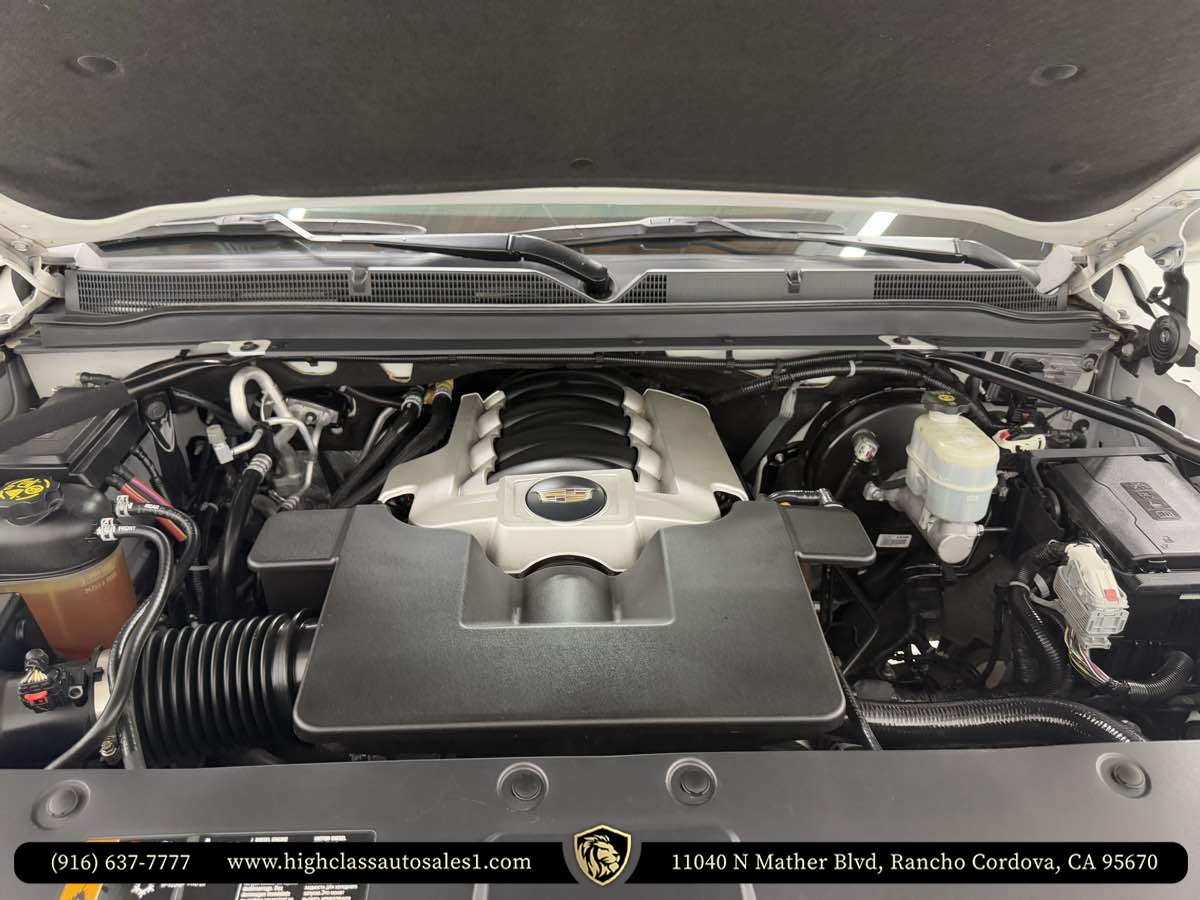 Vehicle image 48 of 52