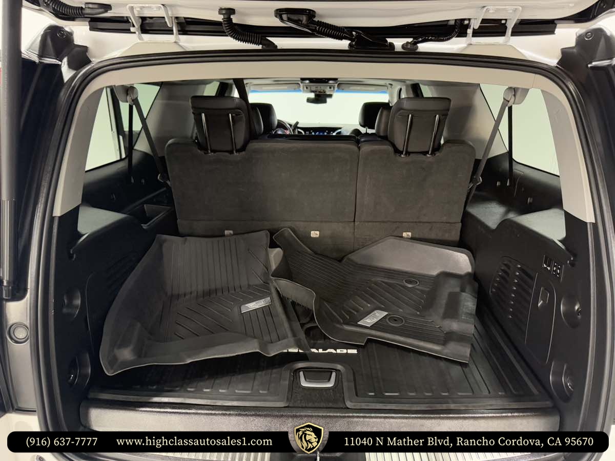 Vehicle image 45 of 52