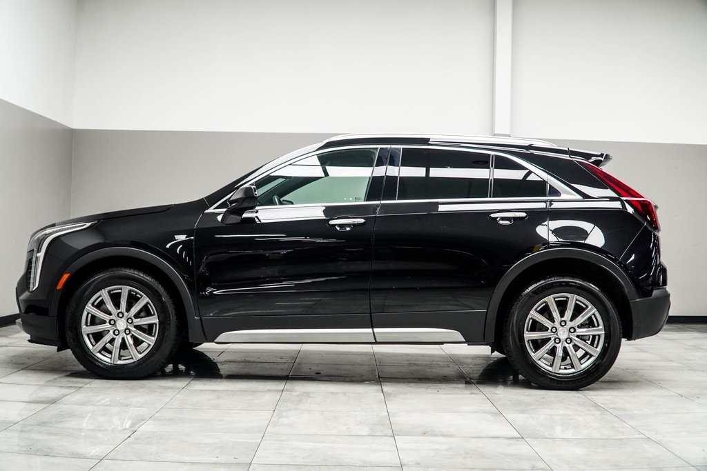 Vehicle image 10 of 36