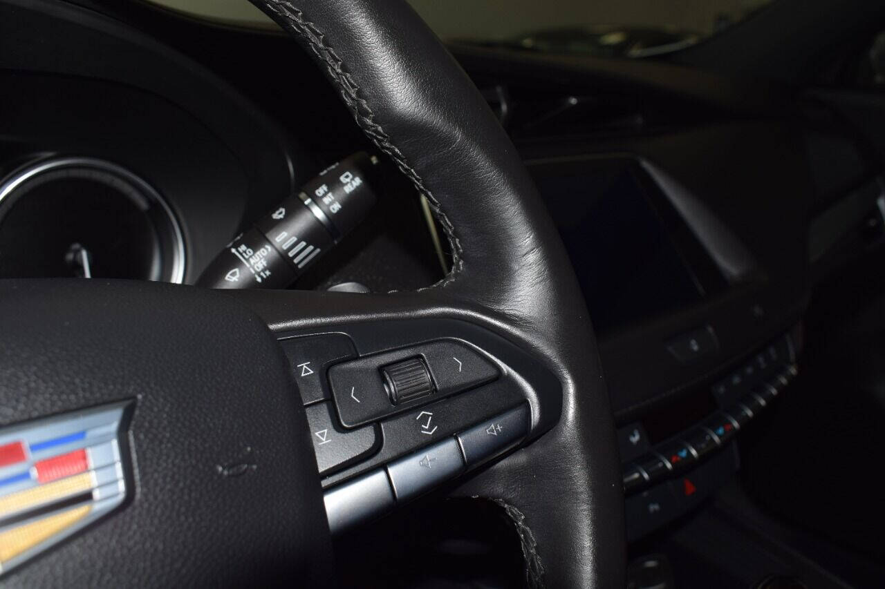 Vehicle image 30 of 58