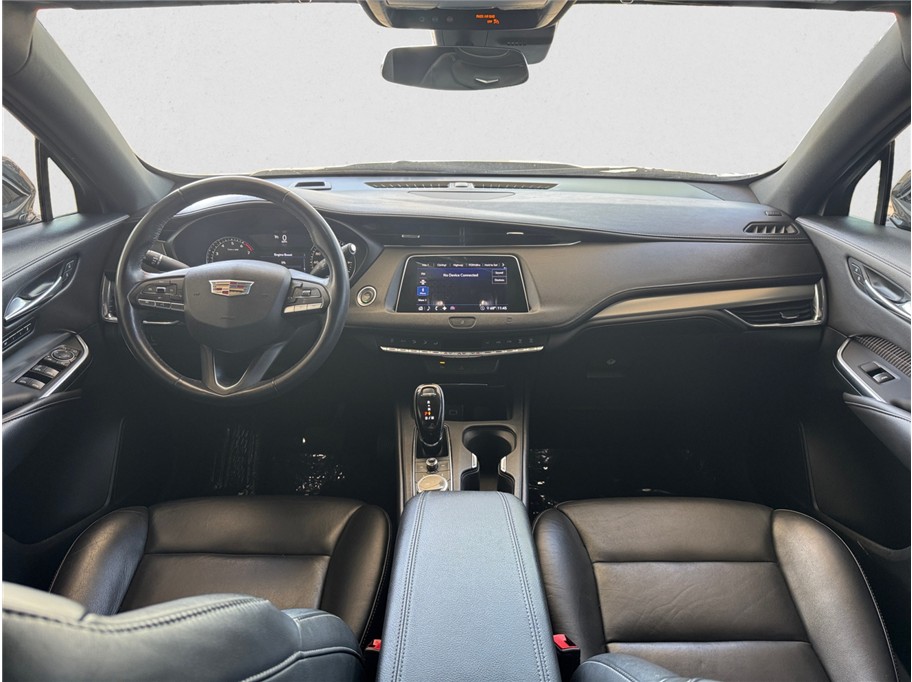Vehicle image 15 of 23