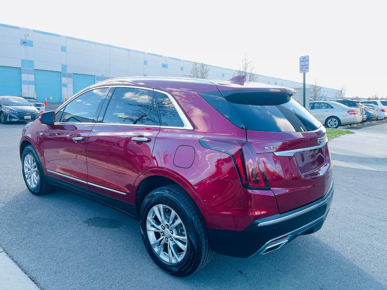 Vehicle image 8 of 69