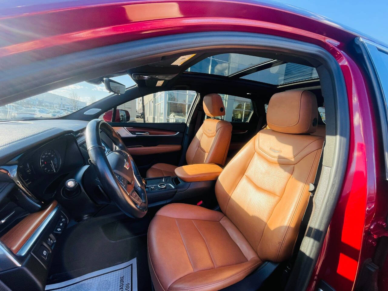 Vehicle image 18 of 69